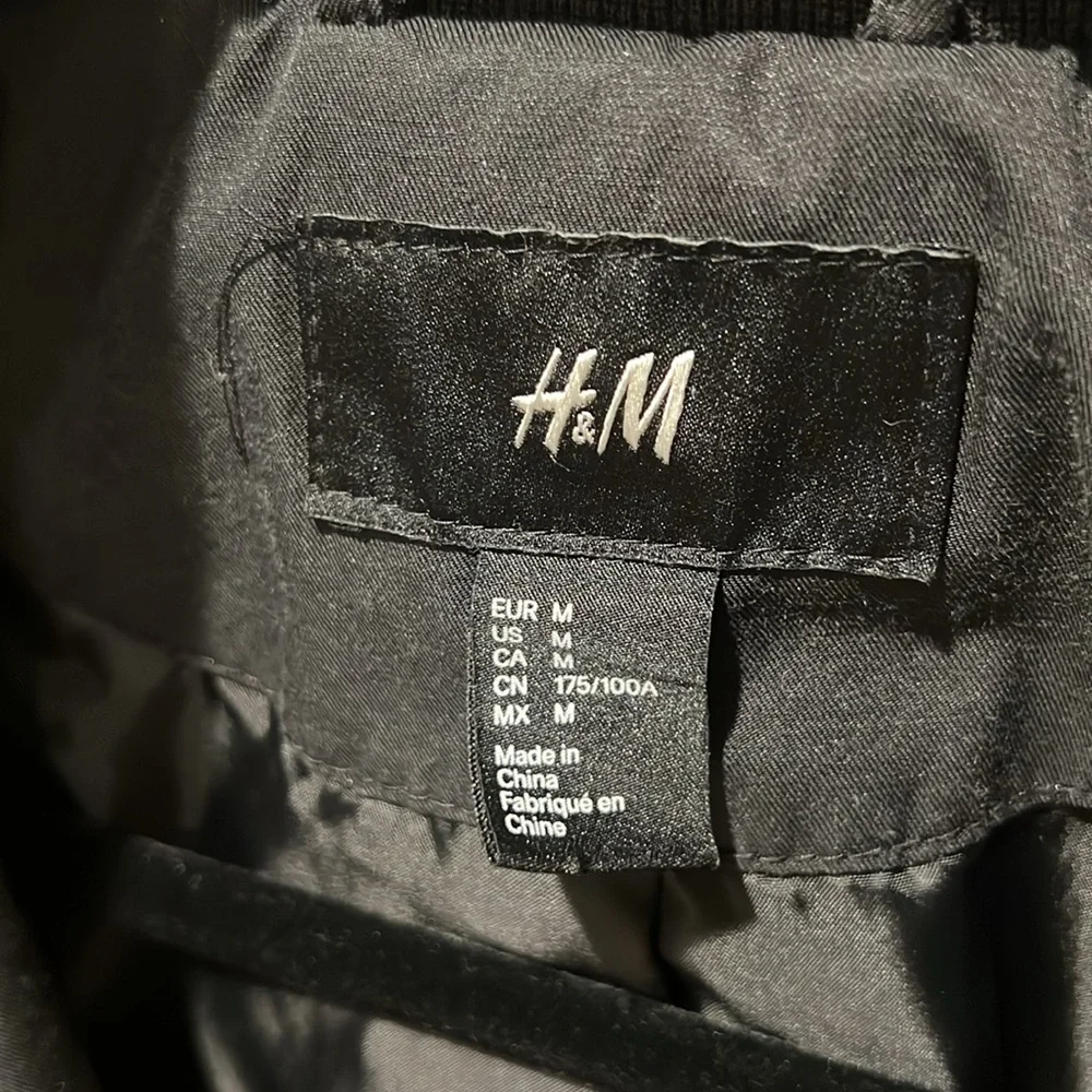 Sale 🎆H&M men's jacket size medium - Picture 7 of 7